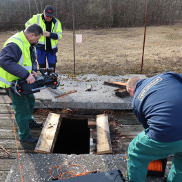 Další úspěšný průzkum zahloubení zatopené jámy F2 bývalého Dolu Frenštát pomocí podvodního Dronu